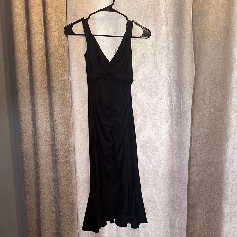 Black knee length black dress size Small
